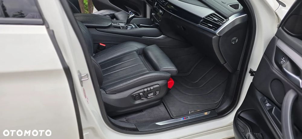 BMW X6 xDrive30d - 13