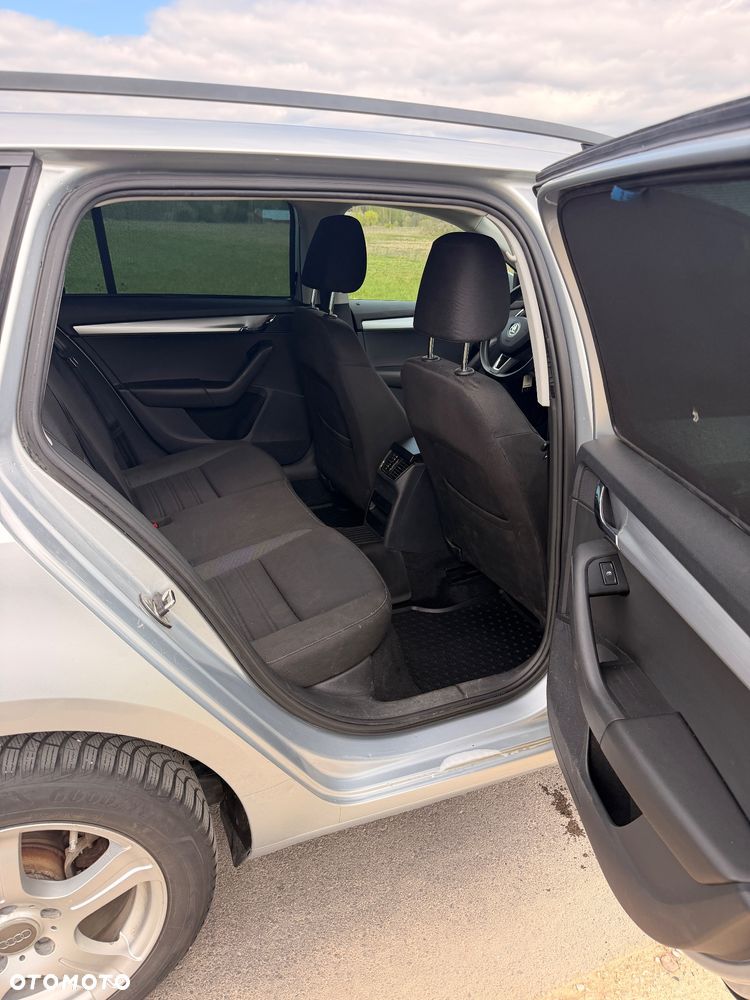 Skoda Octavia 2.0 TDI 4x4 Style DSG - 14