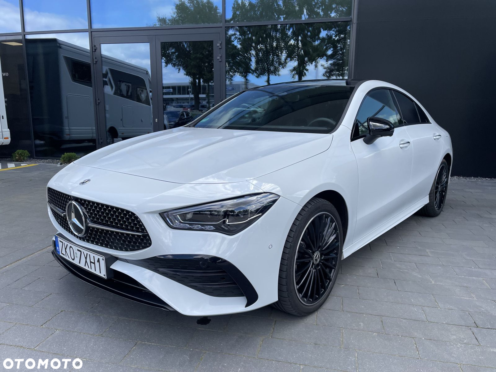 Mercedes-Benz CLA - 5