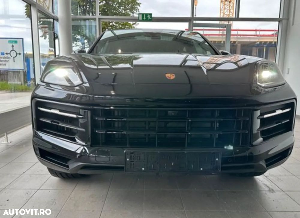 Porsche Cayenne Coupe - 2