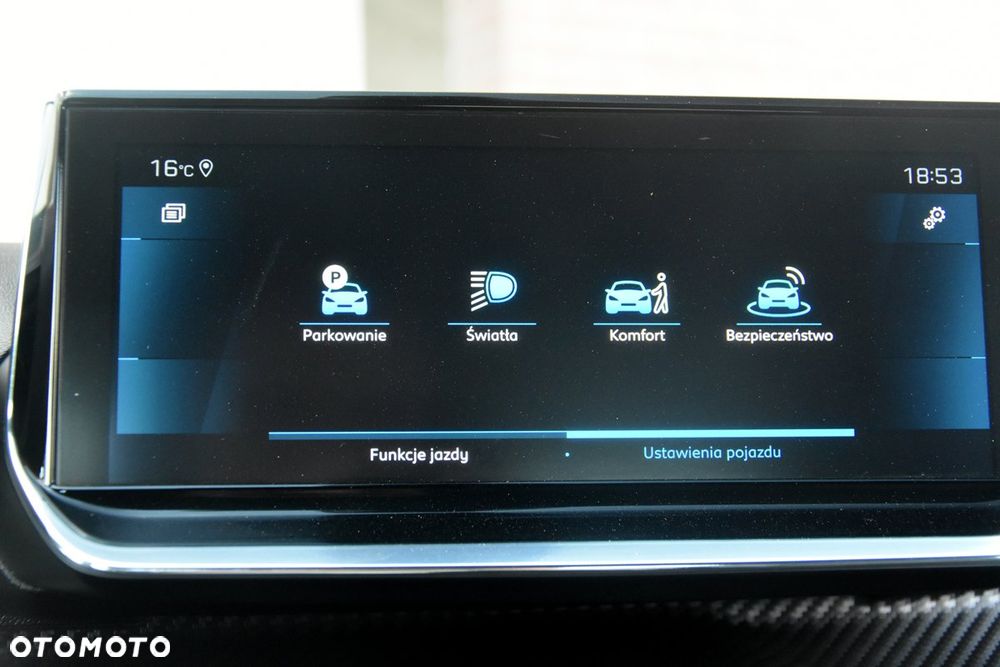 Peugeot 2008 PureTech 130 EAT8 GT - 30