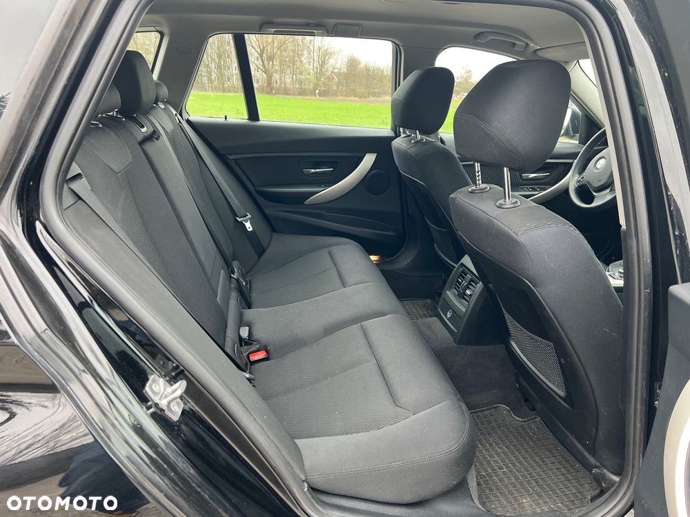 BMW Seria 3 316d - 31