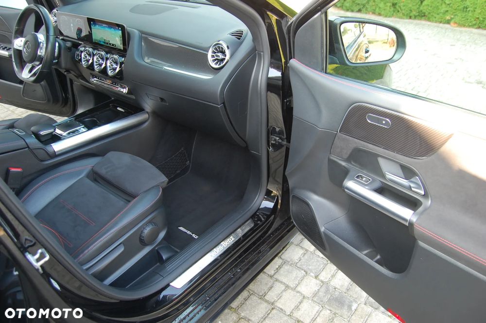 Mercedes-Benz Klasa B 200 d AMG Line 8G-DCT - 33