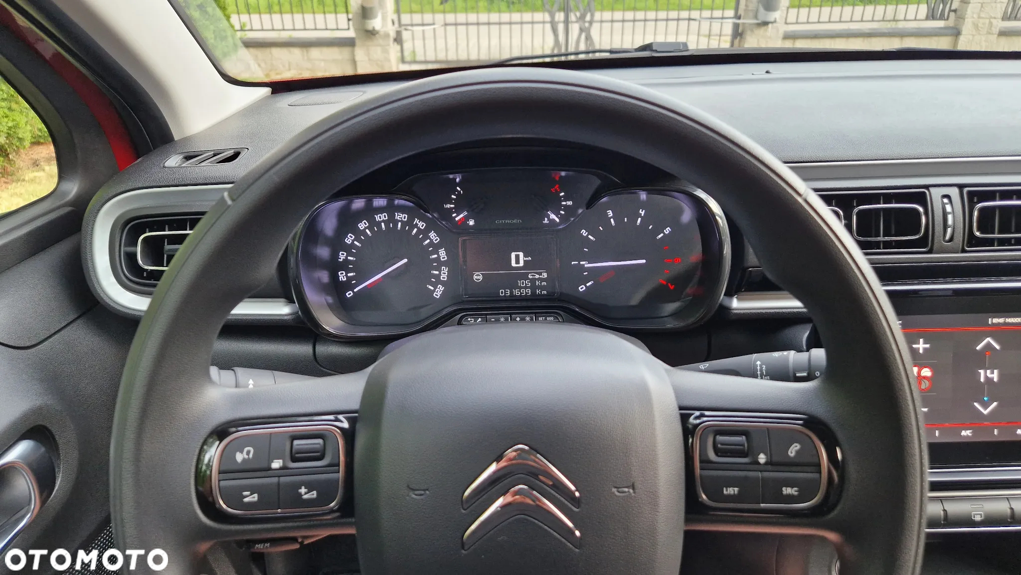 Citroën C3 1.2 PureTech Shine - 23
