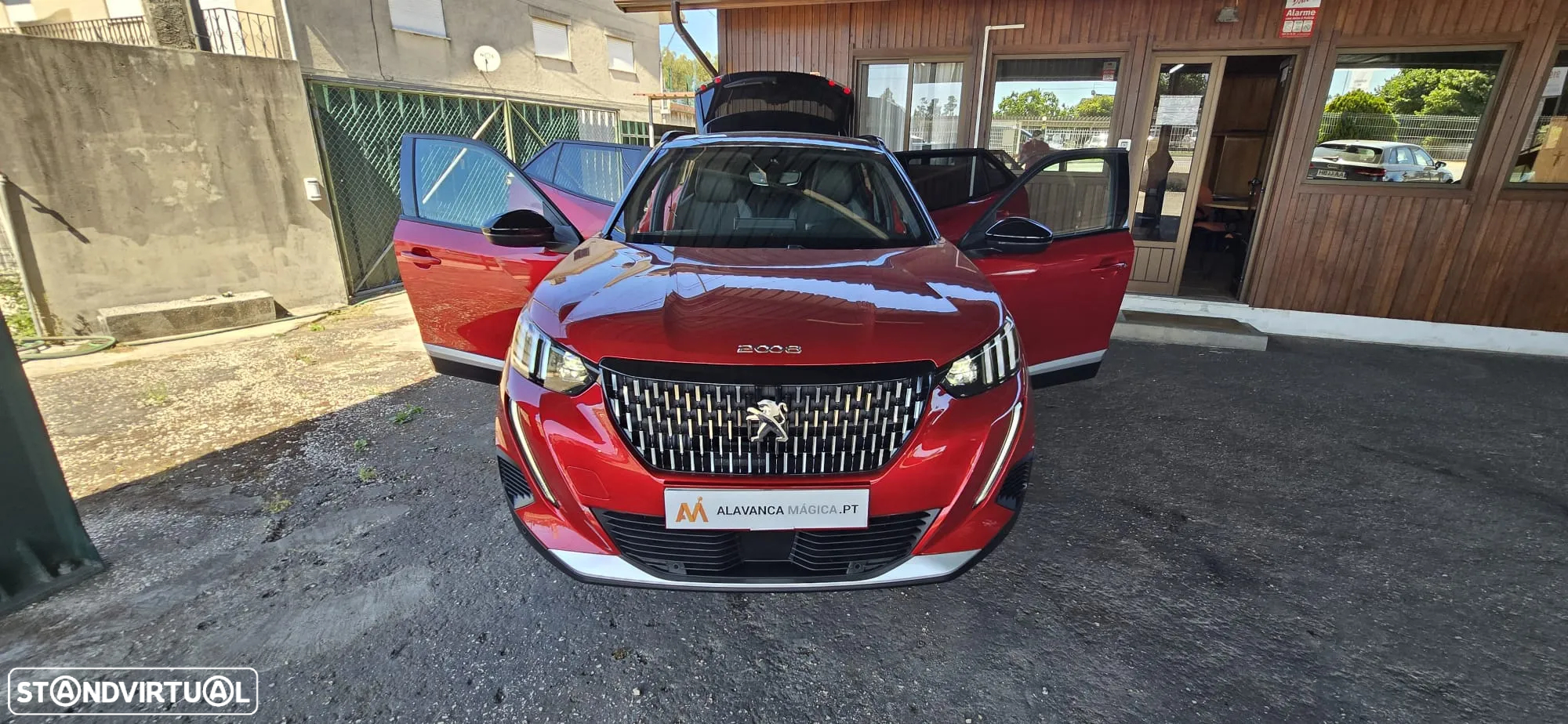 Peugeot 2008 PureTech 130 GT Pack - 30