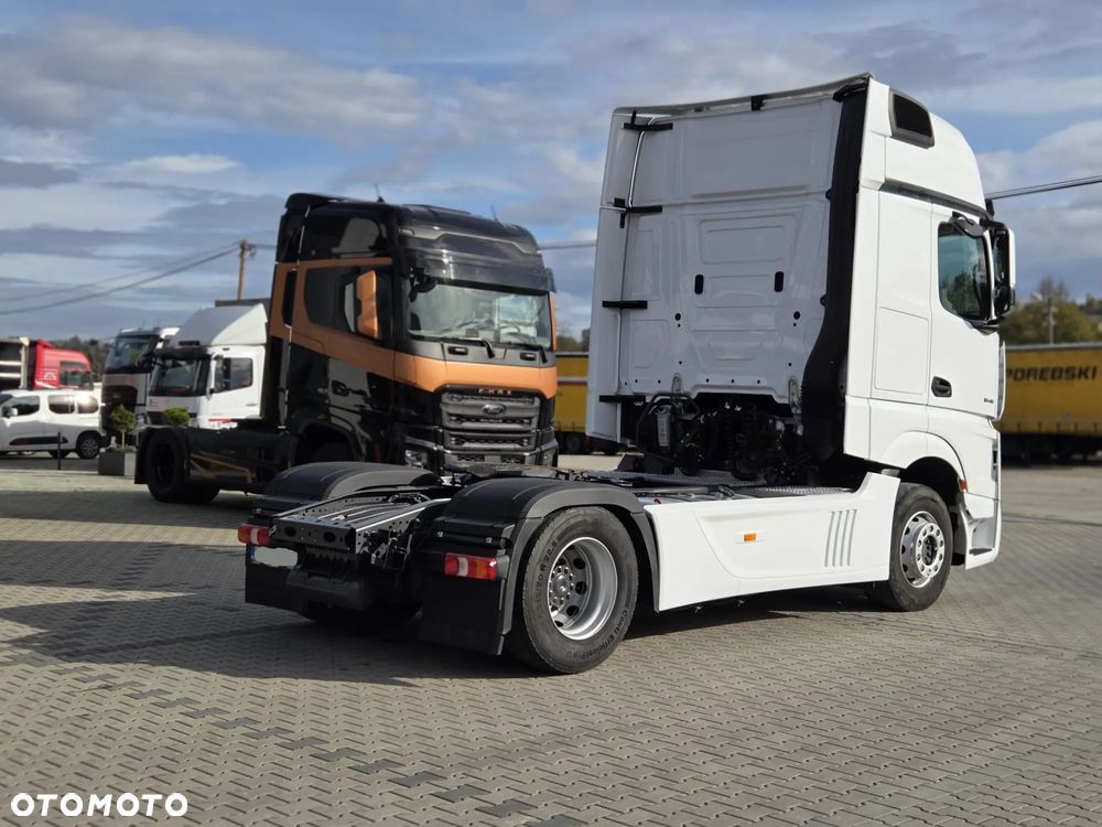 Mercedes-Benz ACTROS 1848 GIGA SPACE - 3