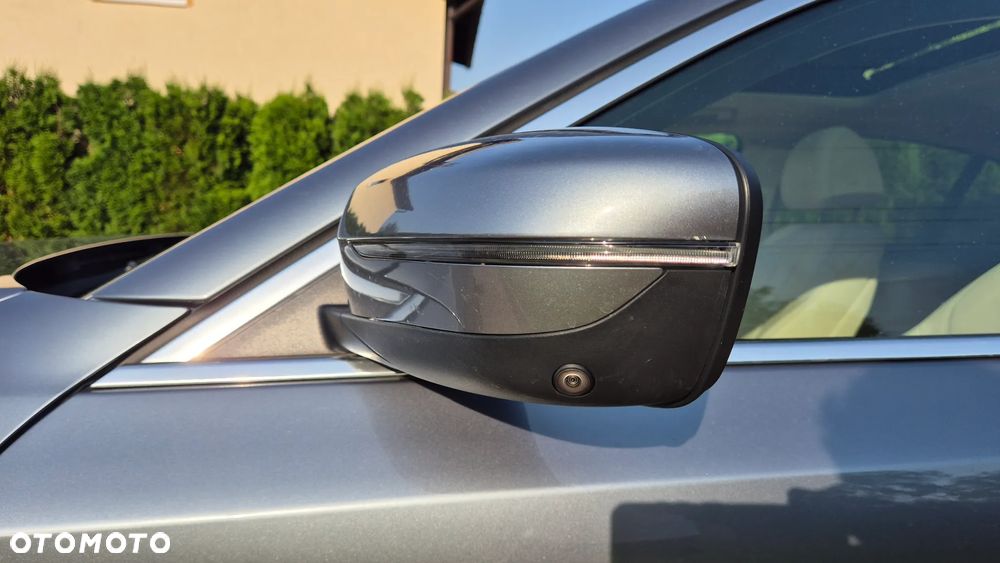 BMW Seria 5 530e PHEV - 35