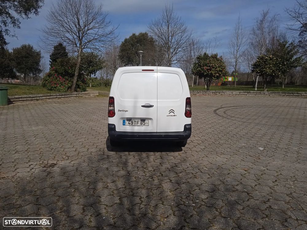 Citroën Berlingo XL (Longa) 1.6 Hdi 100cv 3 lugares 5 portas - 6