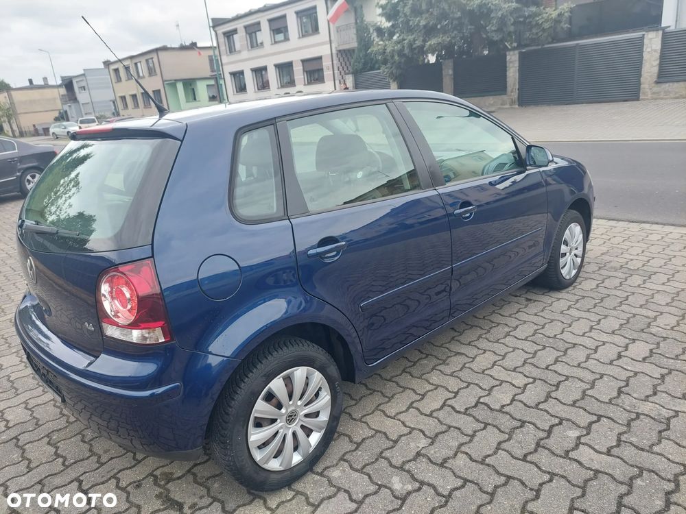 Volkswagen Polo 1.4 - 7