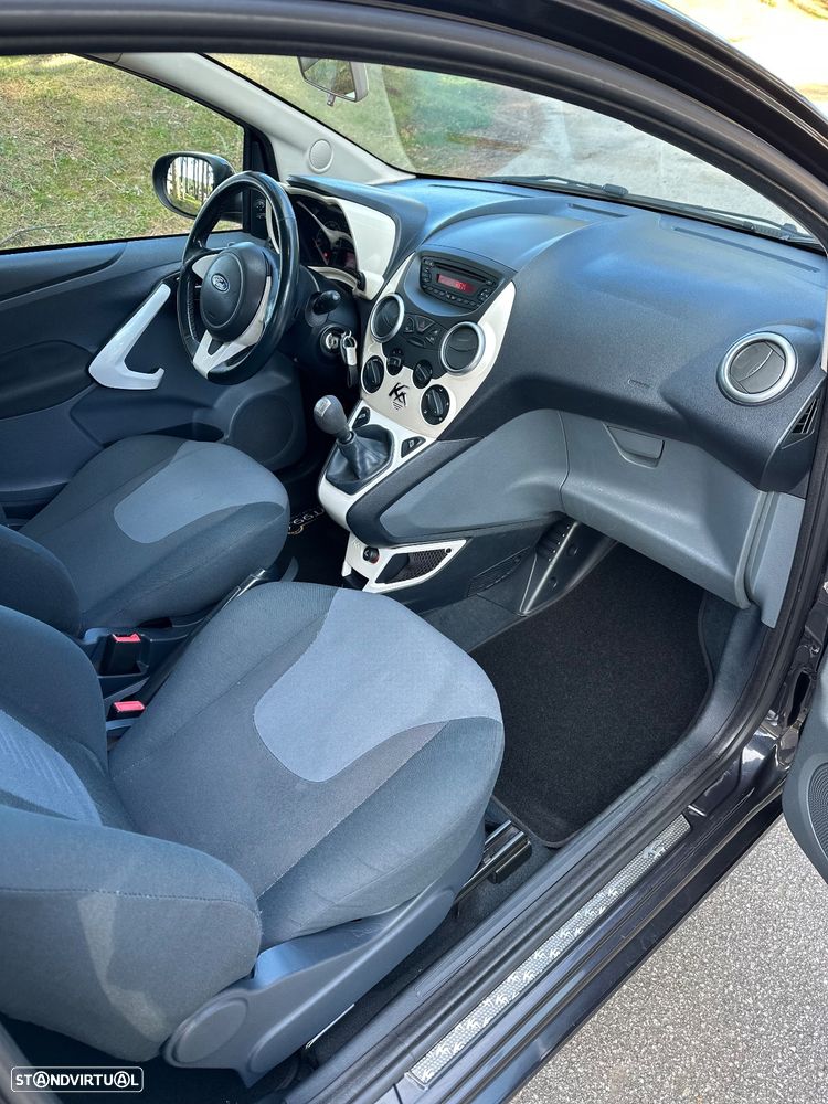 Ford KA 1.2 Titanium - 19
