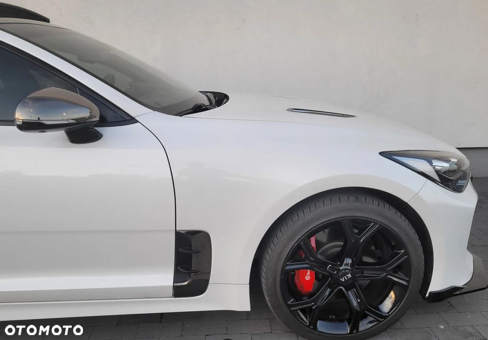 Kia Stinger 3.3 T-GDI AWD GT - 8