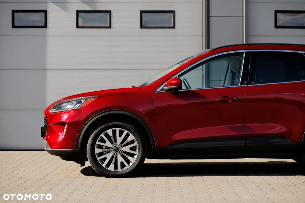 Ford Kuga - 4