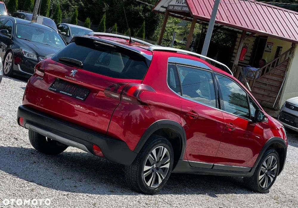 Peugeot 2008 PureTech 110 Stop&Start EAT6 Allure - 8