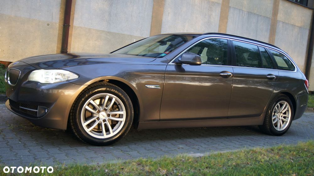BMW Seria 5 520d - 6