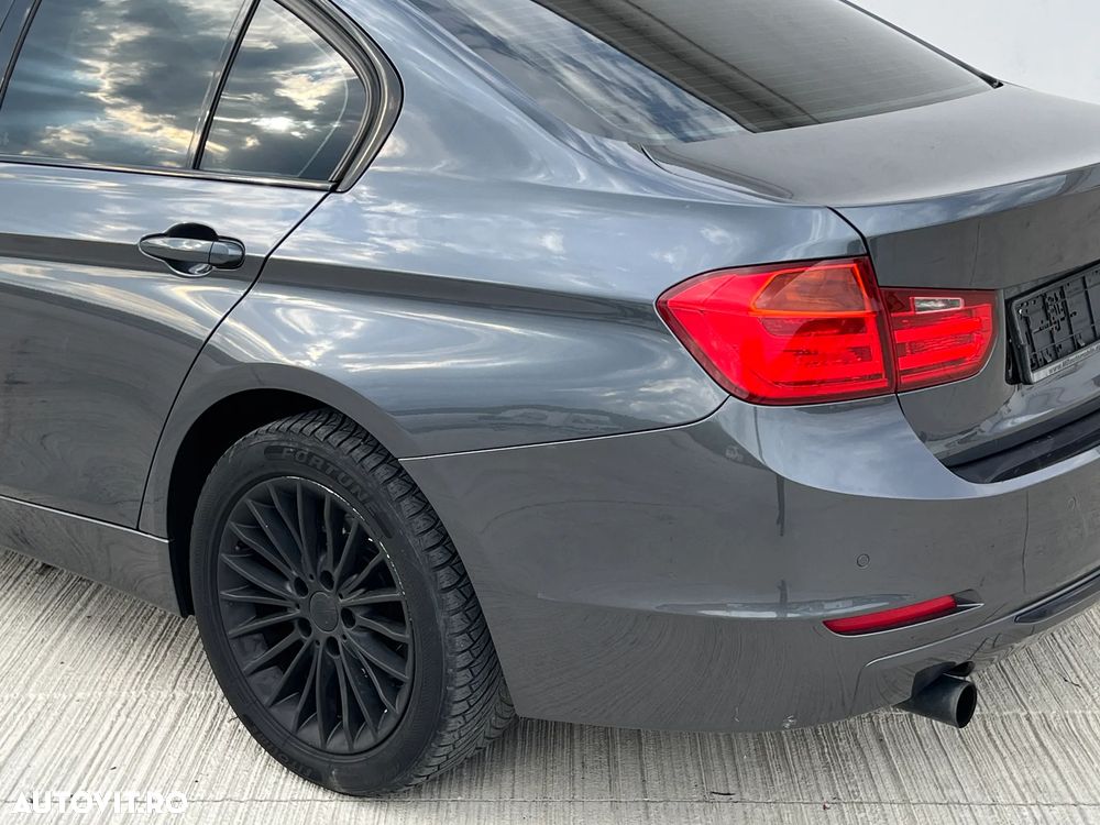 BMW Seria 3 320d - 14