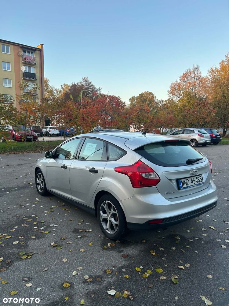 Ford Focus - 10