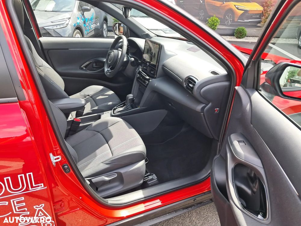 Toyota Yaris Cross 1.5 VVT-i HSD 4x2 Exclusive Adventure - 5