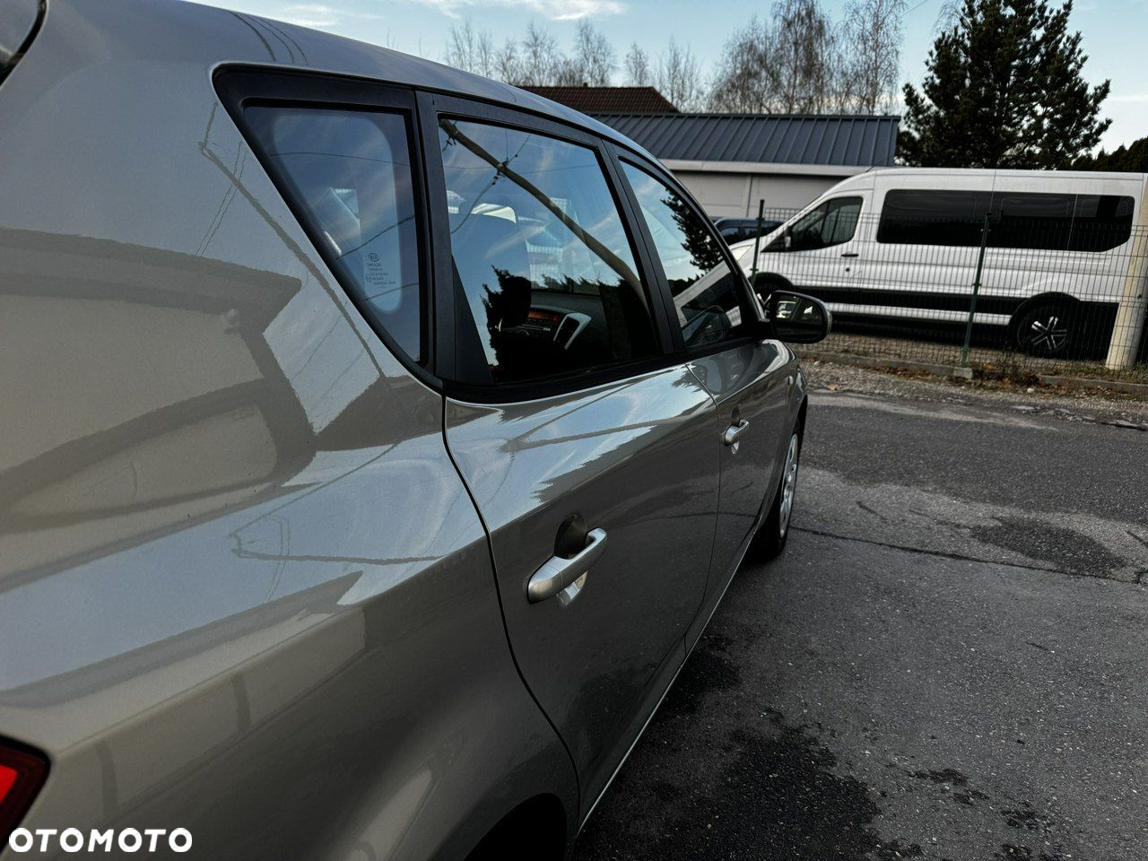 Kia Ceed Cee'd 1.4 Comfort + - 7