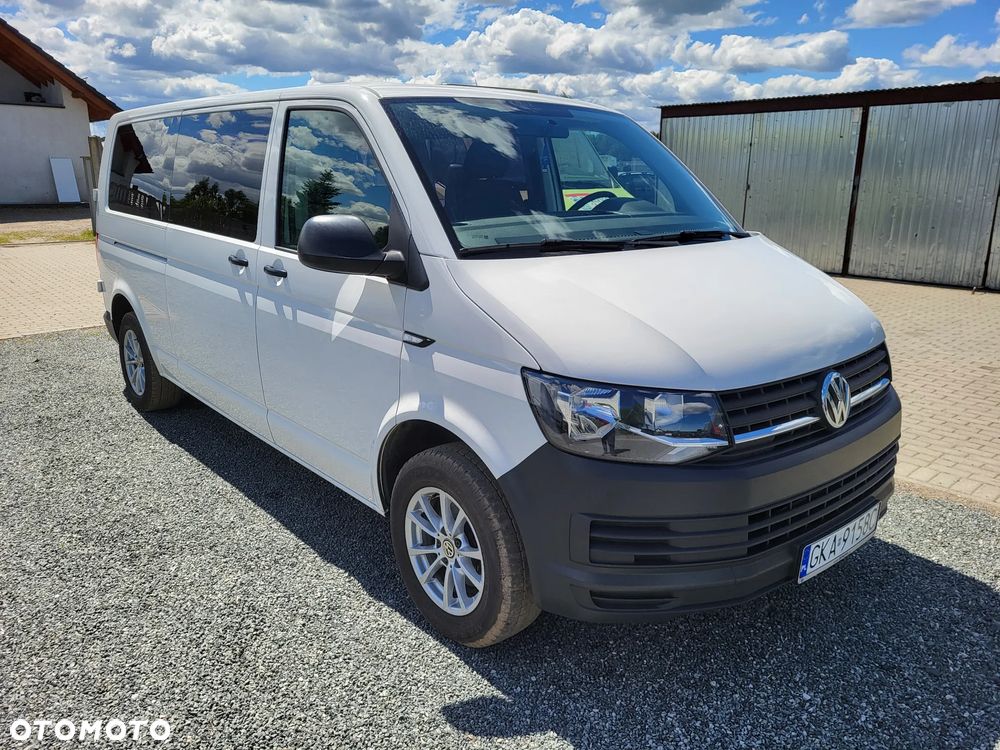 Volkswagen Caravelle - 4
