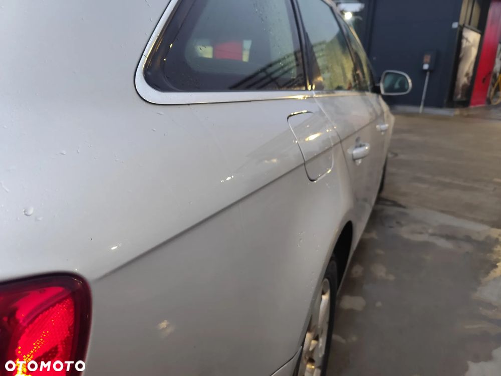 Audi A4 Avant - 11