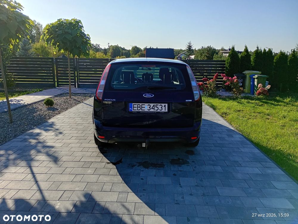 Ford Focus 2009 photo 5
