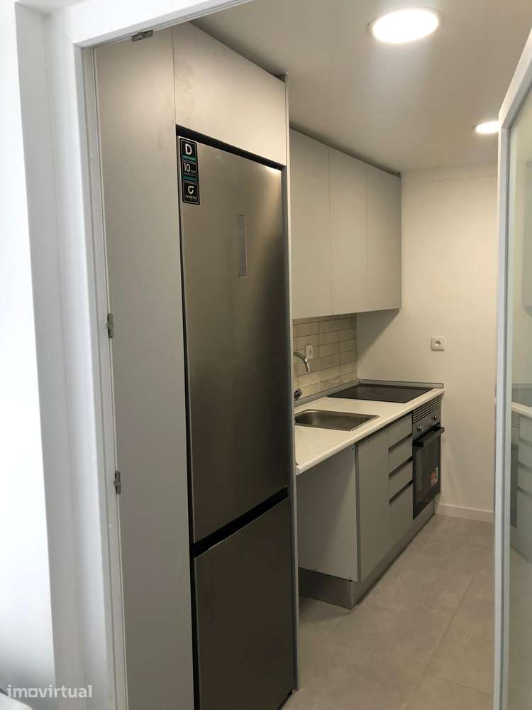 T1 Remodelado Queluz - Possibilidade 100% - Grande imagem: 4/13