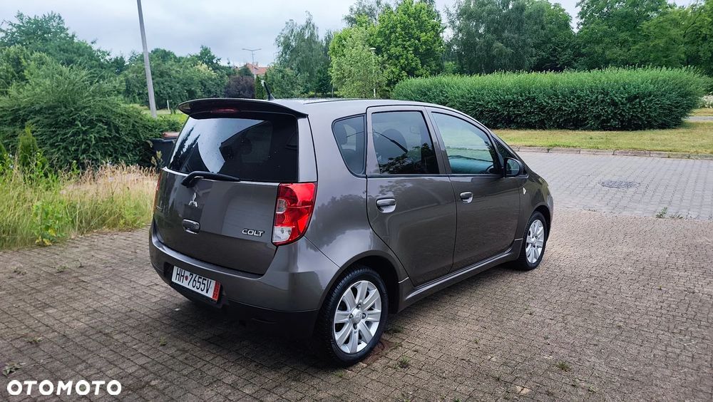 Mitsubishi Colt 1.3 Intense - 32
