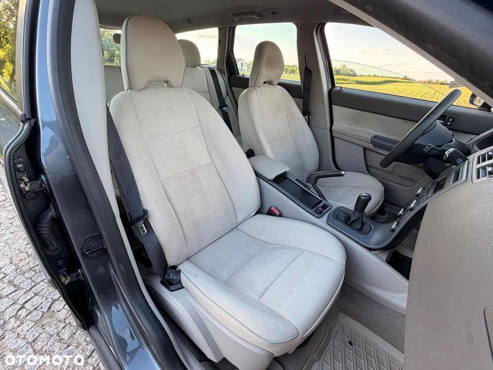 Volvo V50 1.6 - 11
