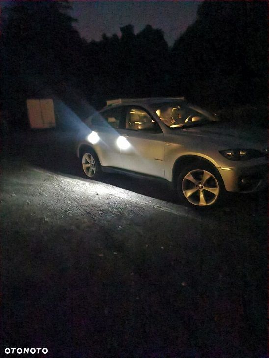 BMW X6 - 10