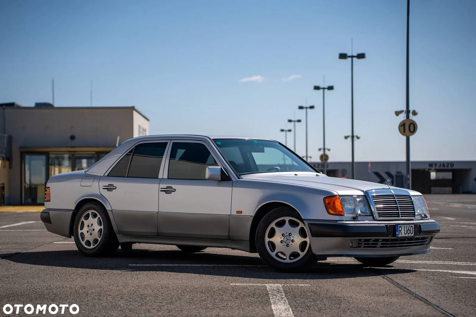 Mercedes-Benz Klasa E - 37
