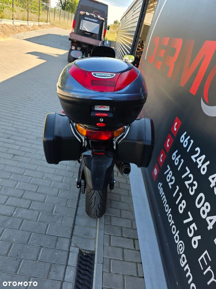 Honda CBF - 15