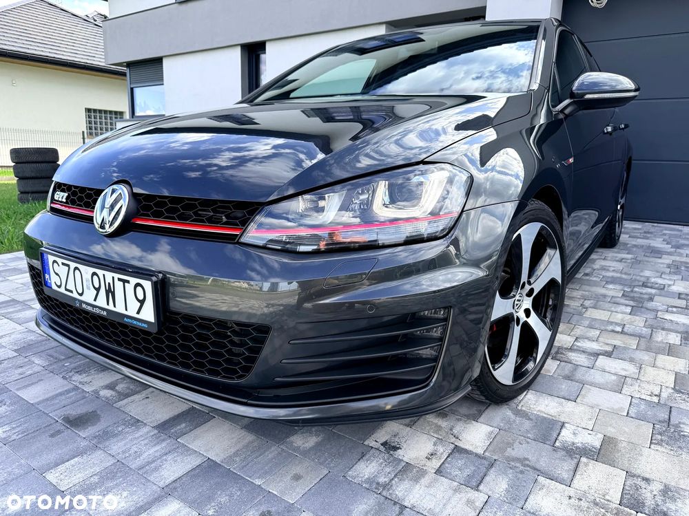 Volkswagen Golf GTI BlueMotion Technology - 38