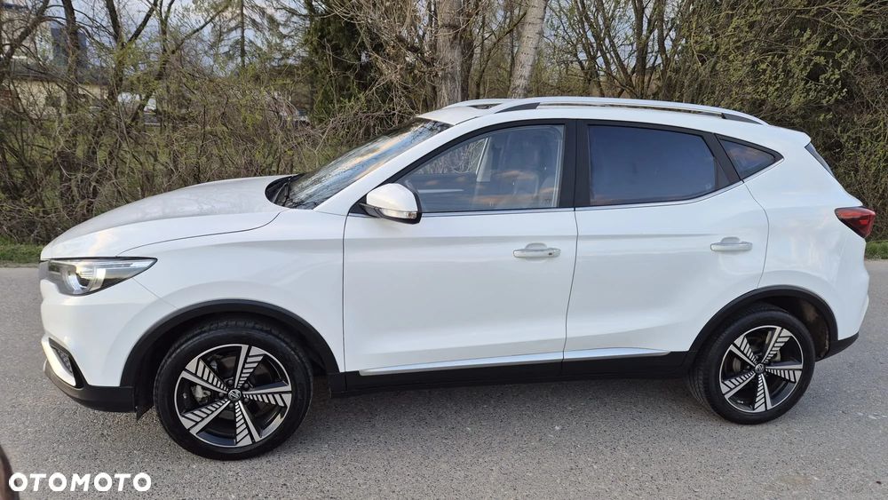MG ZS - 2