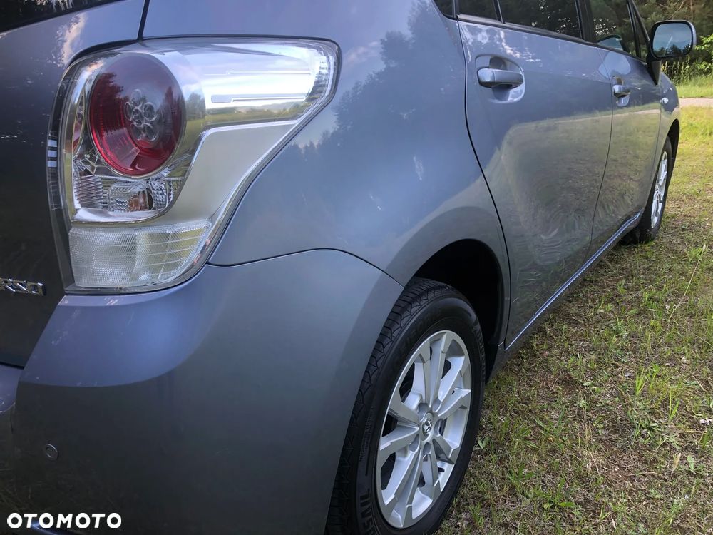 Toyota Verso 1.8 5-Sitzer Life - 20