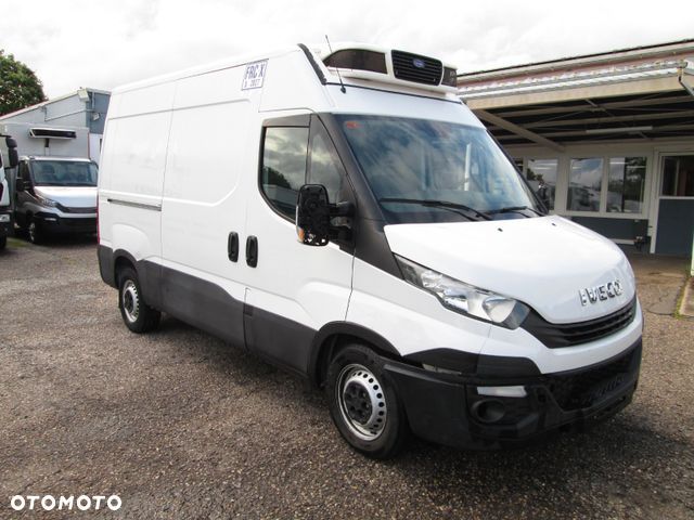 Iveco DAILY 35-120  CARRIER - 4