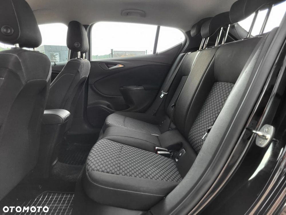 Opel Astra 1.2 Turbo Edition - 17