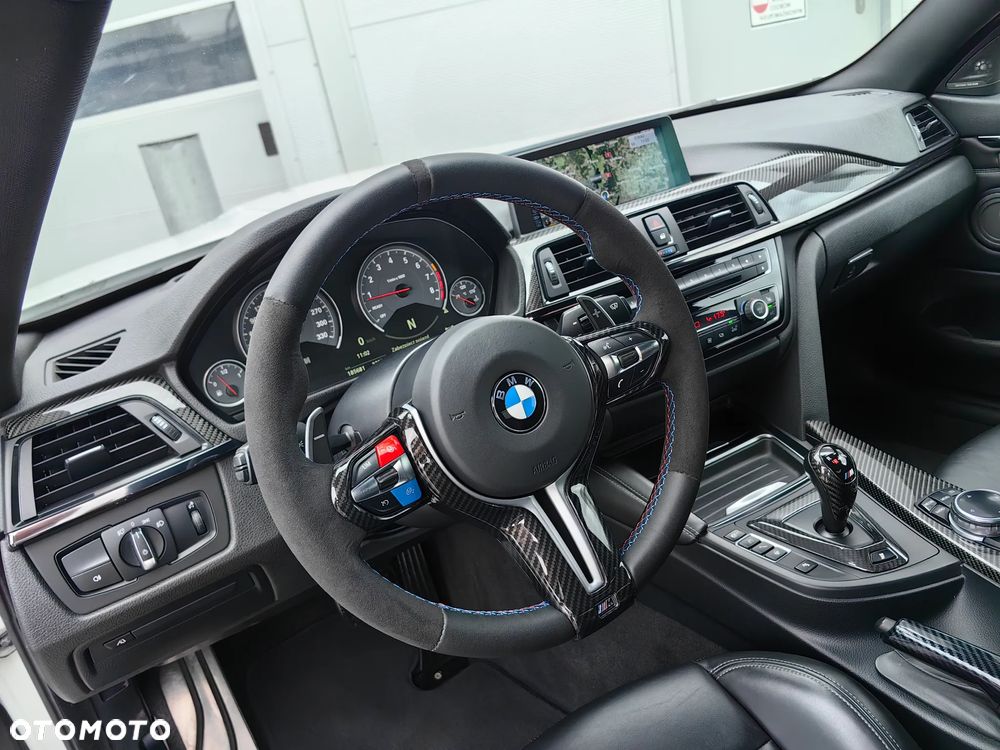 BMW M4 - 12