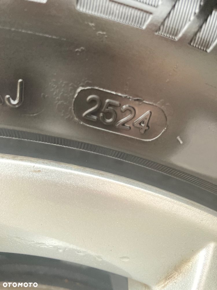 Kia Ceed - 8
