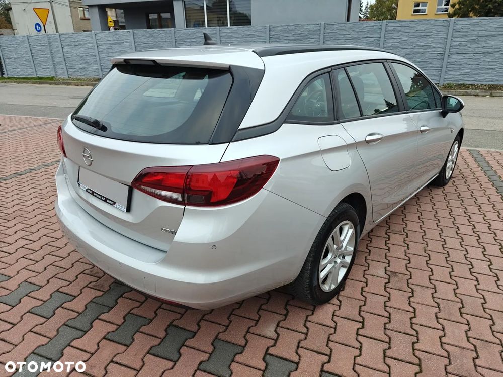 Opel Astra - 17