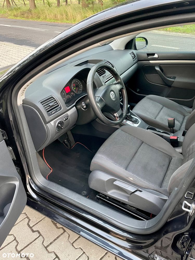 Volkswagen Golf V 1.9 TDI Comfortline DSG - 7