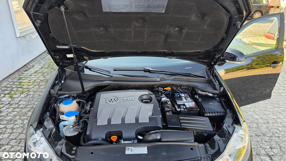 Volkswagen Golf Variant 1.6 TDI DPF BlueMotion Technology MATCH - 17