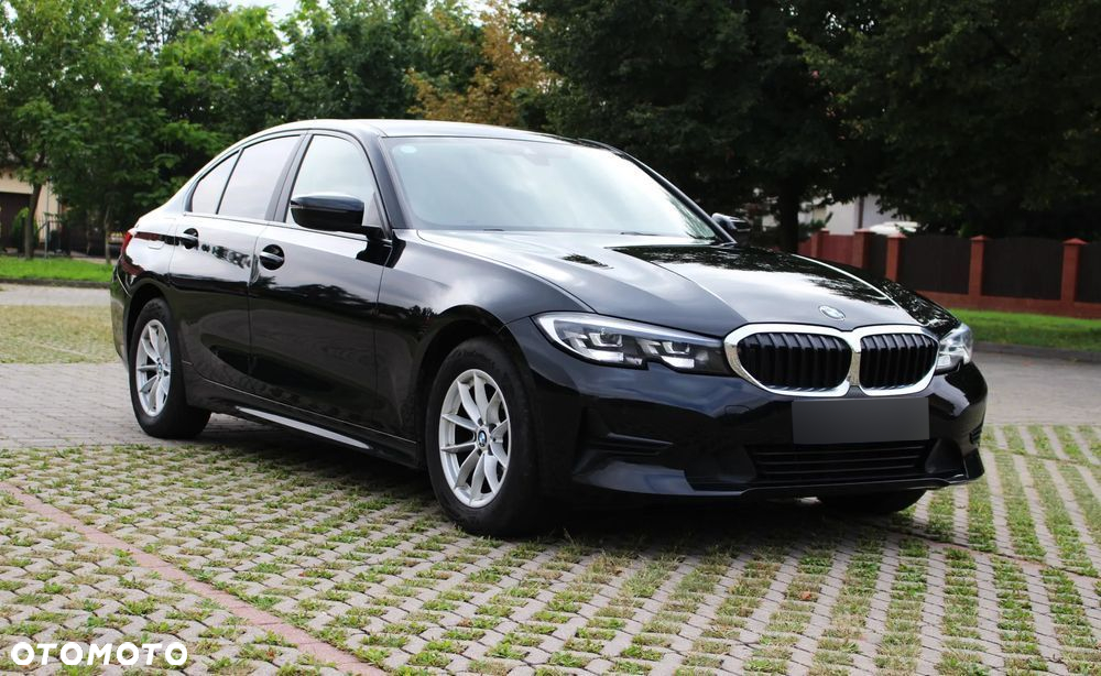 BMW Seria 3 318d Sport Line - 7