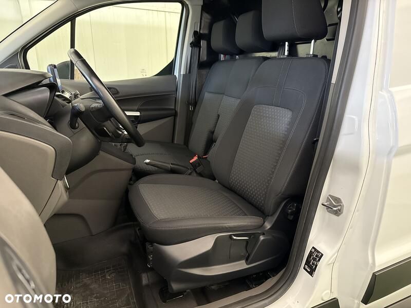 Ford Transit Connect - 12