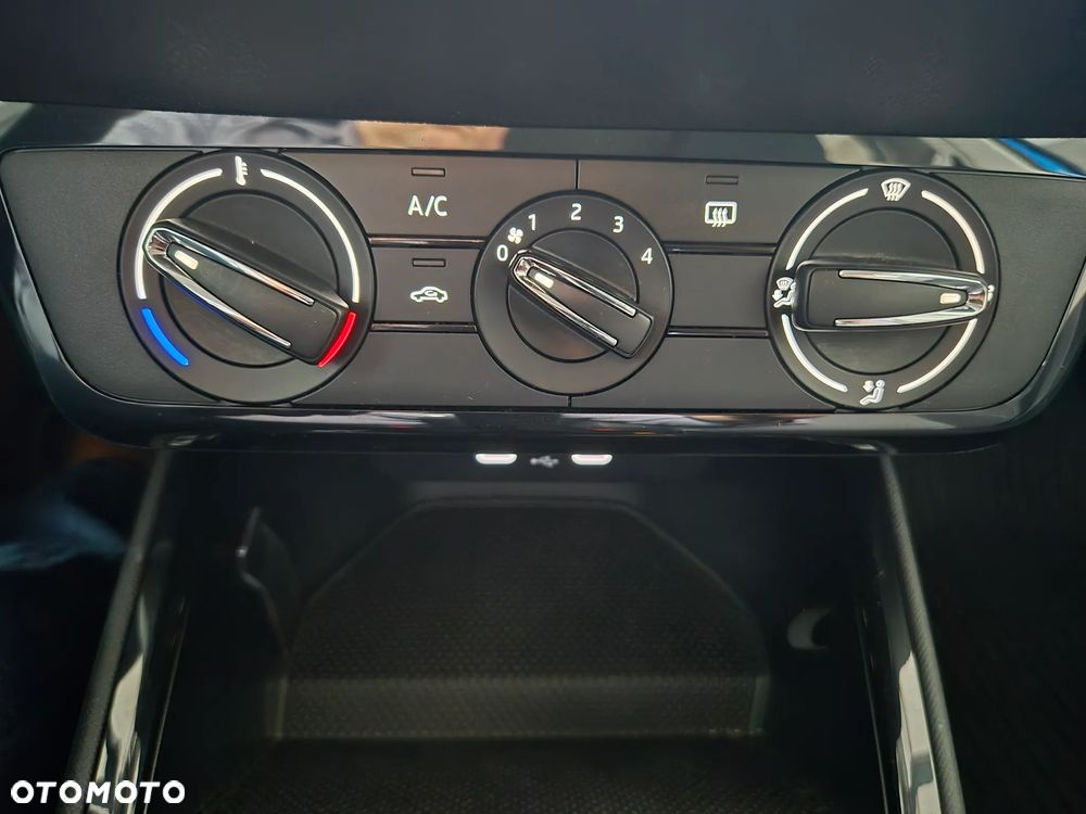 Skoda Fabia 1.0 TSI Selection - 22