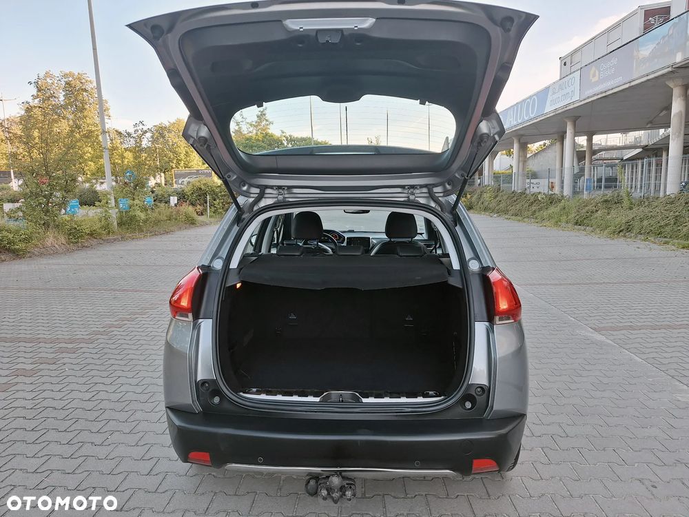 Peugeot 2008 1.6 BlueHDi Allure - 14