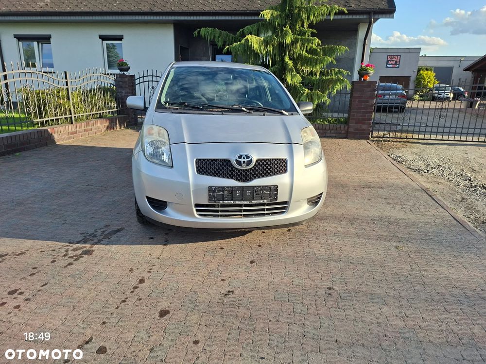 Toyota Yaris 1.0 VVT-i Team - 3