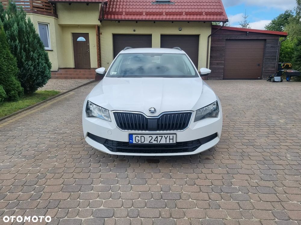 Skoda Superb 1.6 TDI Active - 22