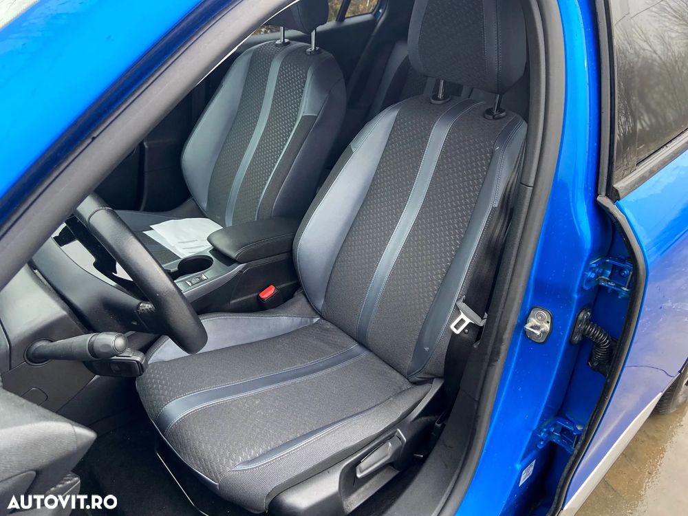 Peugeot 2008 e-2008 Allure Pack - 15