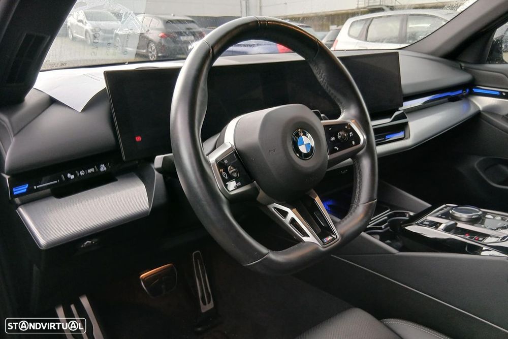 BMW 520 d Pack Desportivo M Pro - 6