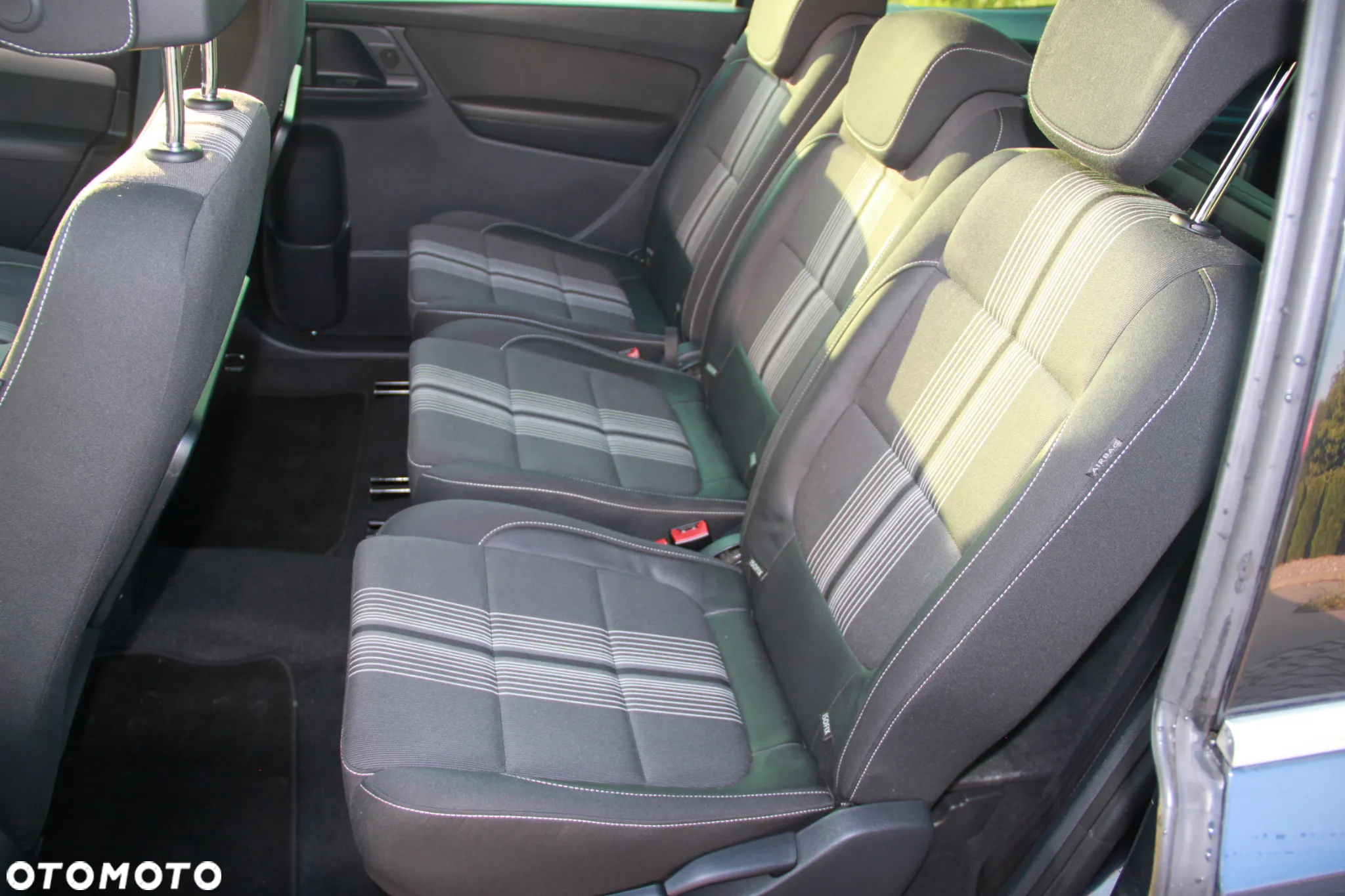 Volkswagen Sharan 2.0 TDI Blue Motion Match - 15